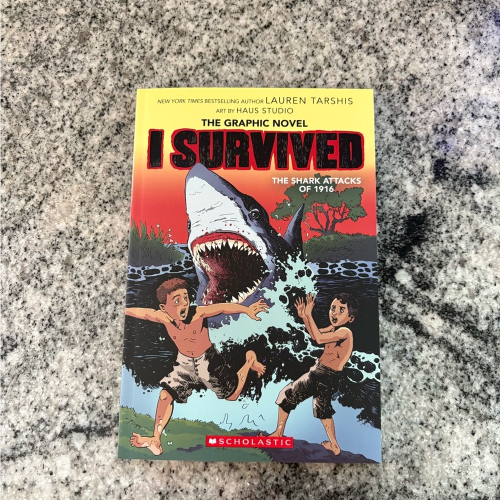I Survived the Shark Attacks of 1916 (I Survived Graphic Novel #2)